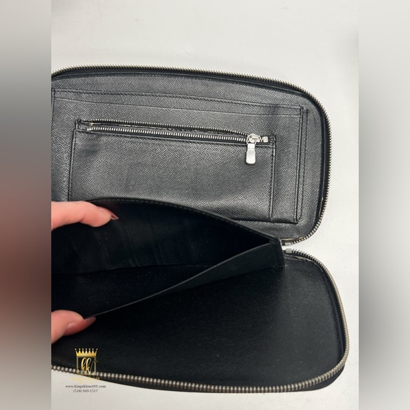 Louis Vuitton XL organizer Wallet - Picture 9 of 12